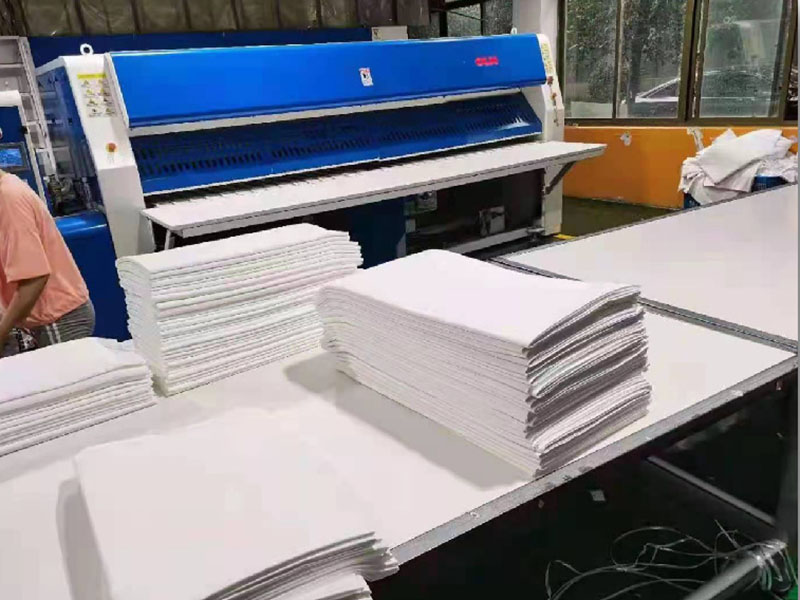 高唐高速熨烫机-01